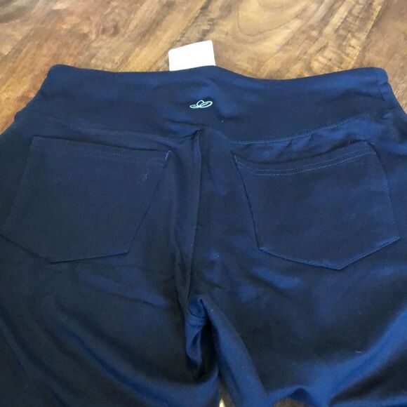 Yogiplace 4 pocket flare leg yoga pants size small - Picture 4 of 6